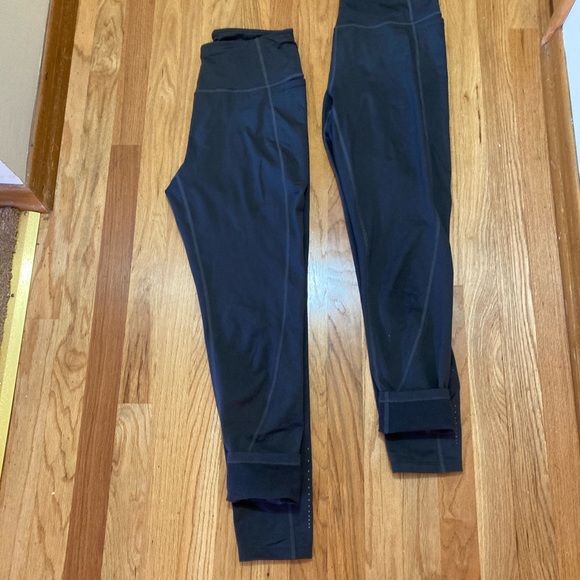 Zella cozy leggings w/side pockets EUC sz M two available - Picture 3 of 9